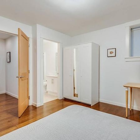 Cedar Hill Sunlit Stay - Bright Spacious & Modern Βικτώρια Εξωτερικό φωτογραφία