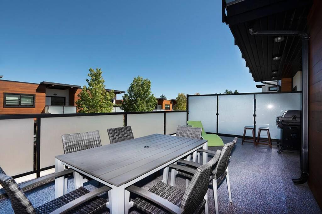 Cedar Hill Sunlit Stay - Bright Spacious & Modern Βικτώρια Εξωτερικό φωτογραφία